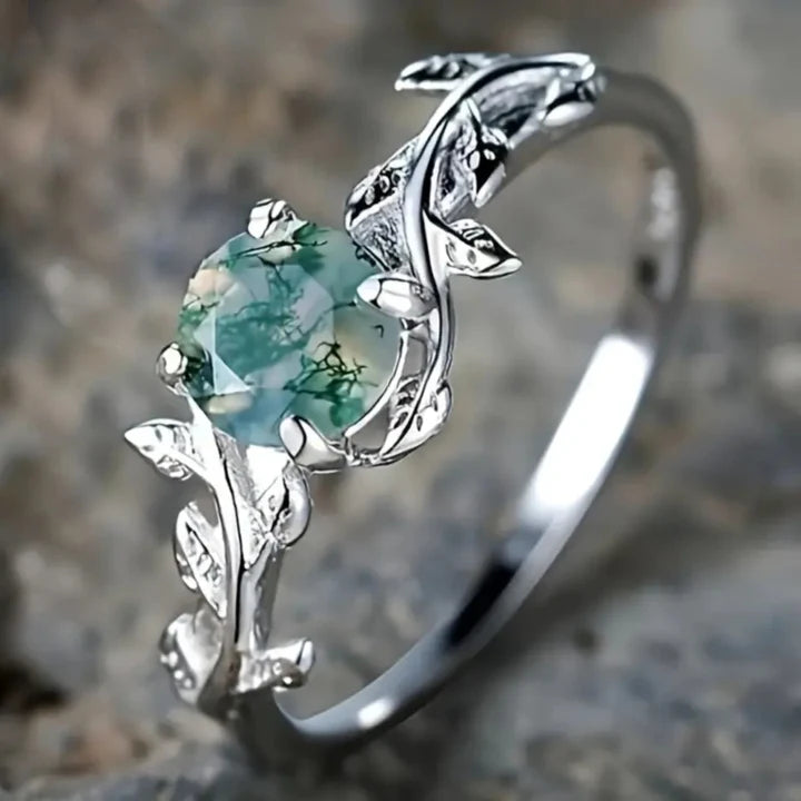 Vintage Grüner Stein Versilberter Ring
