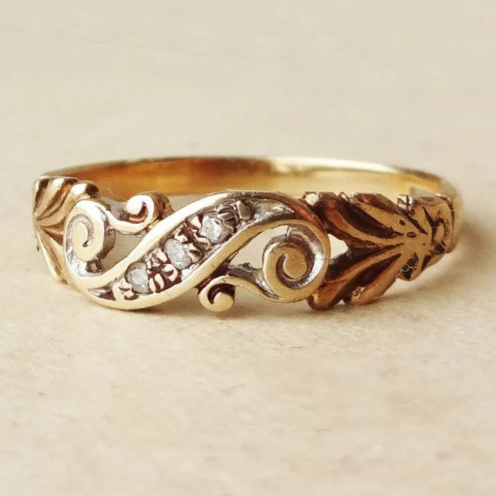 Efeu Goldener Zirkonia Ring