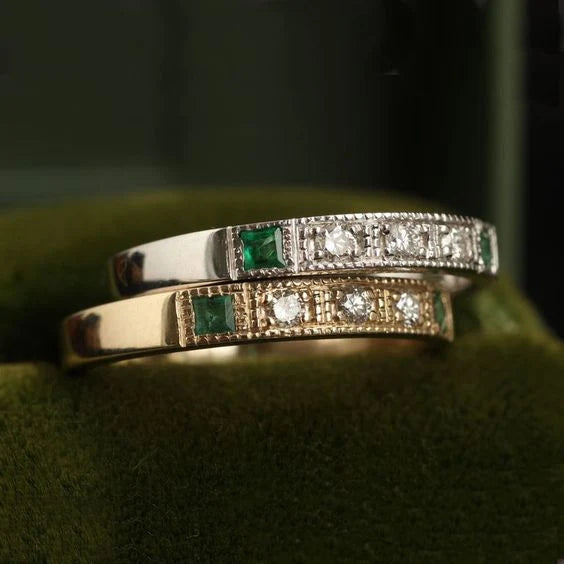 Ring aus Gold und Silber mit grünem Zirkonia